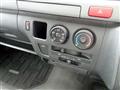 2006 Toyota Hiace