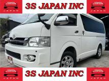 2009 Toyota Regiusace Van