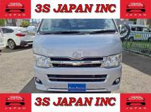 2011 Toyota Regiusace Van