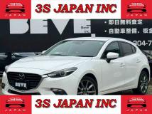 2017 Mazda Axela Sport