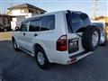 2006 Mitsubishi Pajero