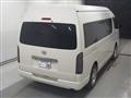 2007 Toyota Hiace