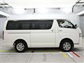 2010 Toyota Regiusace Van