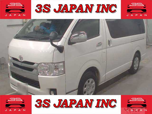 2015 Toyota Regiusace Van