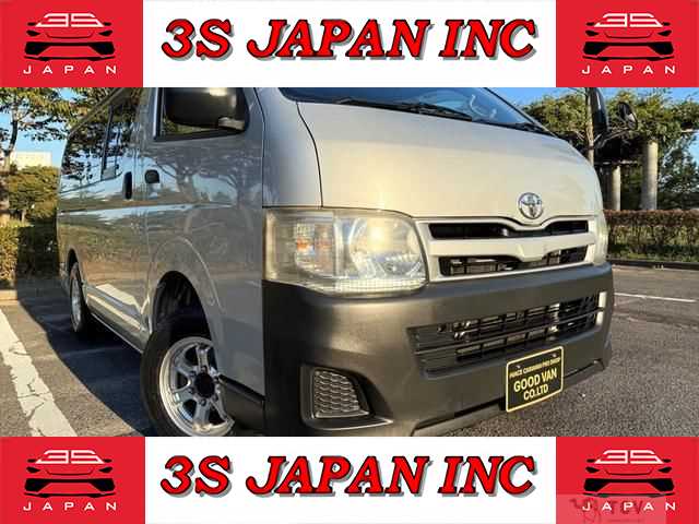2012 Toyota Hiace Van