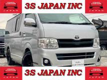 2010 Toyota Hiace Van