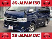 2015 Toyota Regiusace Van