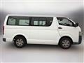 2005 Toyota Regiusace Van