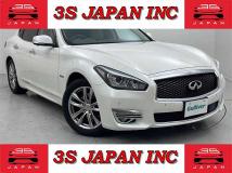 2017 Nissan FUGA HYBRID