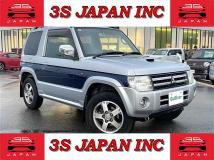 2011 Mitsubishi Pajero Mini