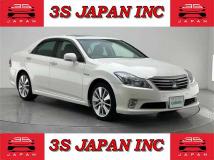 2012 Toyota Crown Hybrid