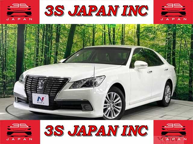 2013 Toyota Crown