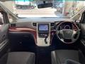 2010 Toyota Alphard