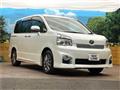 2013 Toyota Voxy
