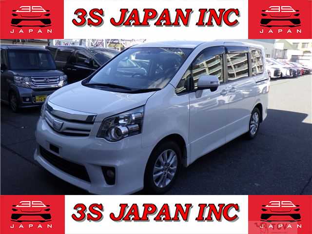 2013 Toyota Noah