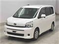 2014 Toyota Voxy