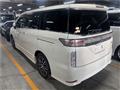 2014 Nissan Elgrand