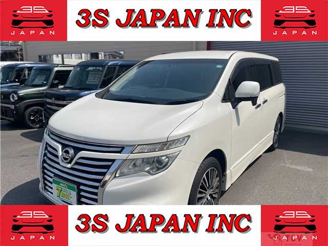 2015 Nissan Elgrand