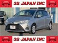 2017 Toyota Vitz