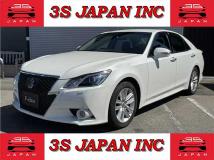 2013 Toyota Crown