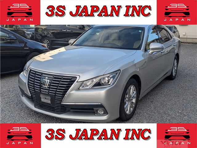 2013 Toyota Crown