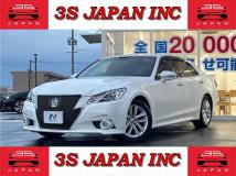 2013 Toyota Crown