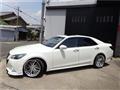 2013 Toyota Crown