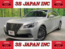 2013 Toyota Crown