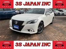 2015 Toyota Crown