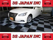2017 Toyota Crown