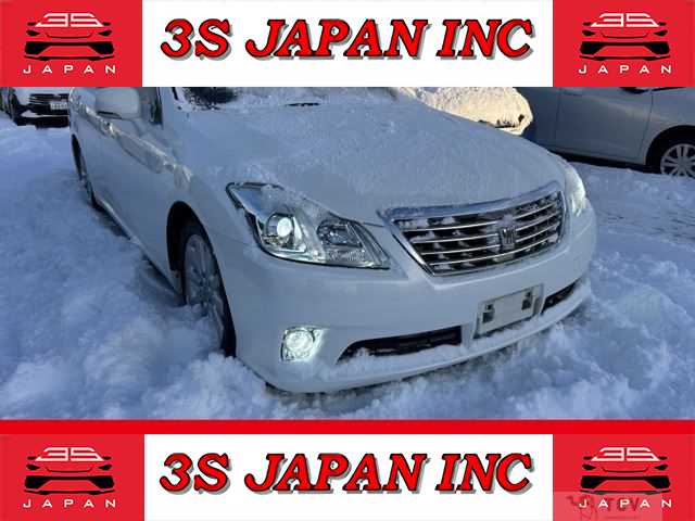 2012 Toyota Crown