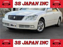 2004 Toyota Crown