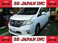 2012 Nissan Serena