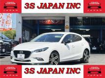 2017 Mazda Axela Sport