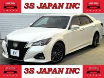2015 Toyota Crown