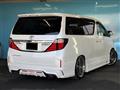 2013 Toyota Alphard