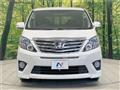 2013 Toyota Alphard