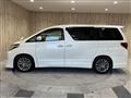 2013 Toyota Alphard