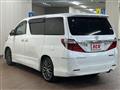 2015 Toyota Alphard