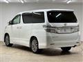2013 Toyota Vellfire