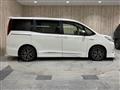 2014 Toyota Noah