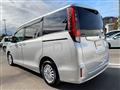 2014 Toyota Noah