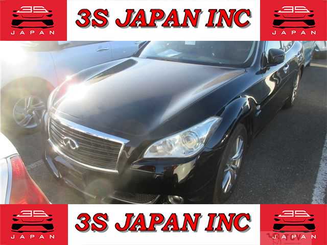 2013 Nissan FUGA HYBRID