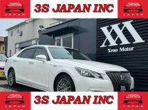 2014 Toyota Crown Majesta