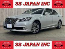 2015 Toyota Crown Majesta