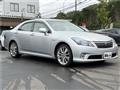 2011 Toyota Crown Hybrid