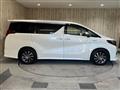 2015 Toyota Alphard Hybrid