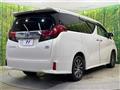 2016 Toyota Alphard Hybrid