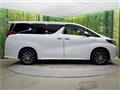 2016 Toyota Alphard Hybrid