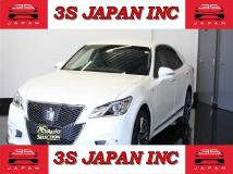2014 Toyota Crown